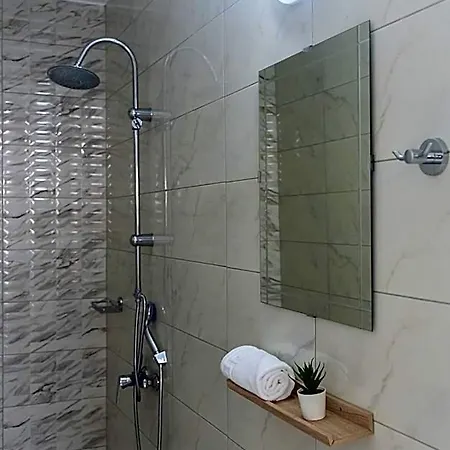 Lilu 1 With Private Pool Hotell