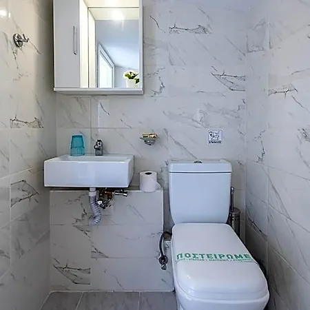 Lilu 1 With Private Pool Hotel 4*