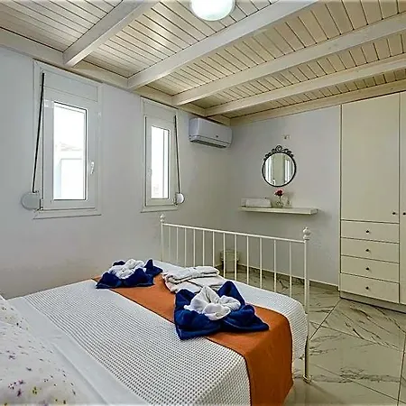 Lilu 1 With Private Pool